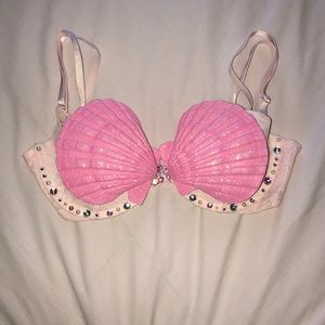 Glitter sea shell bra